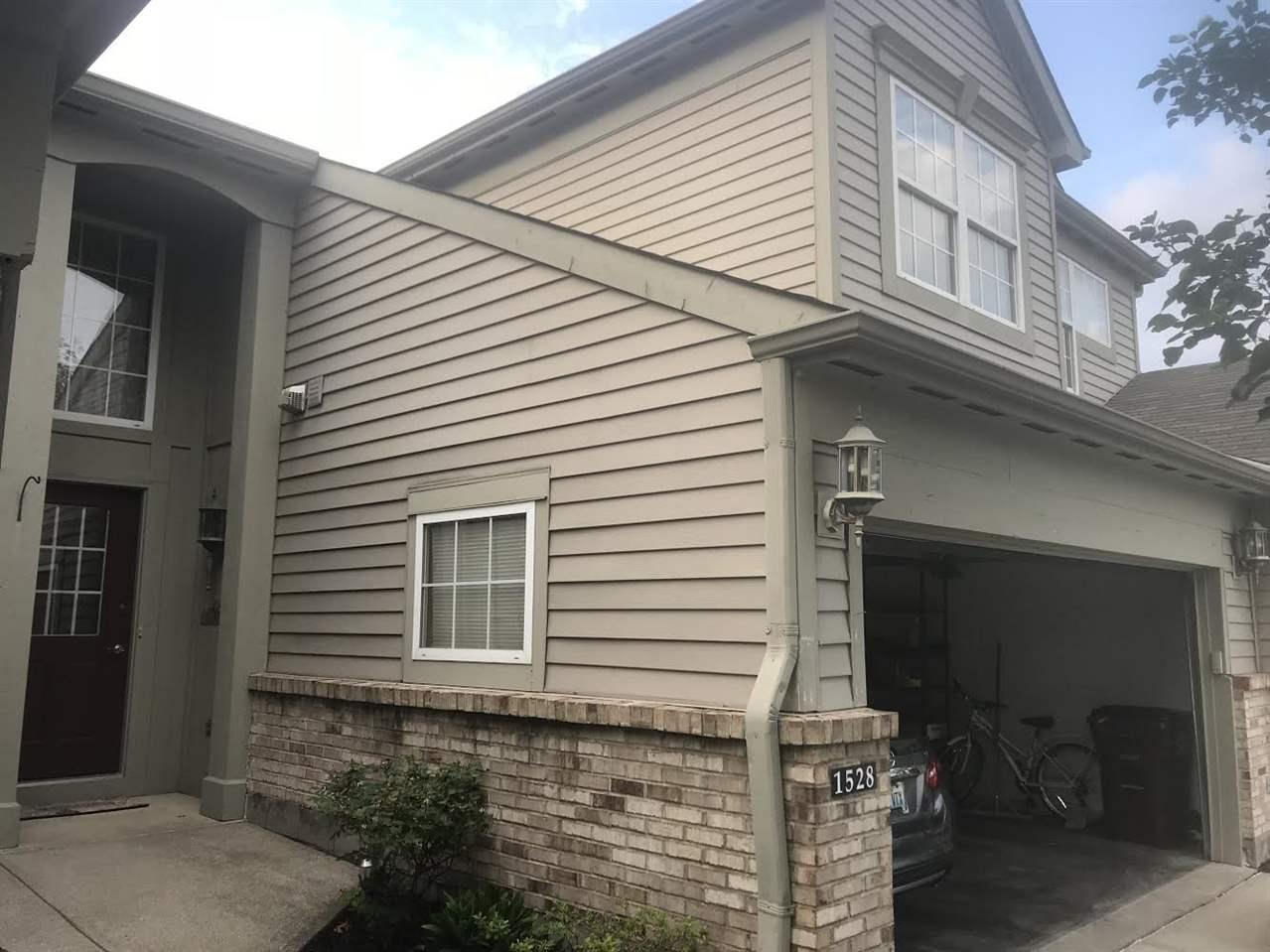 1528 Butler - Photo 1