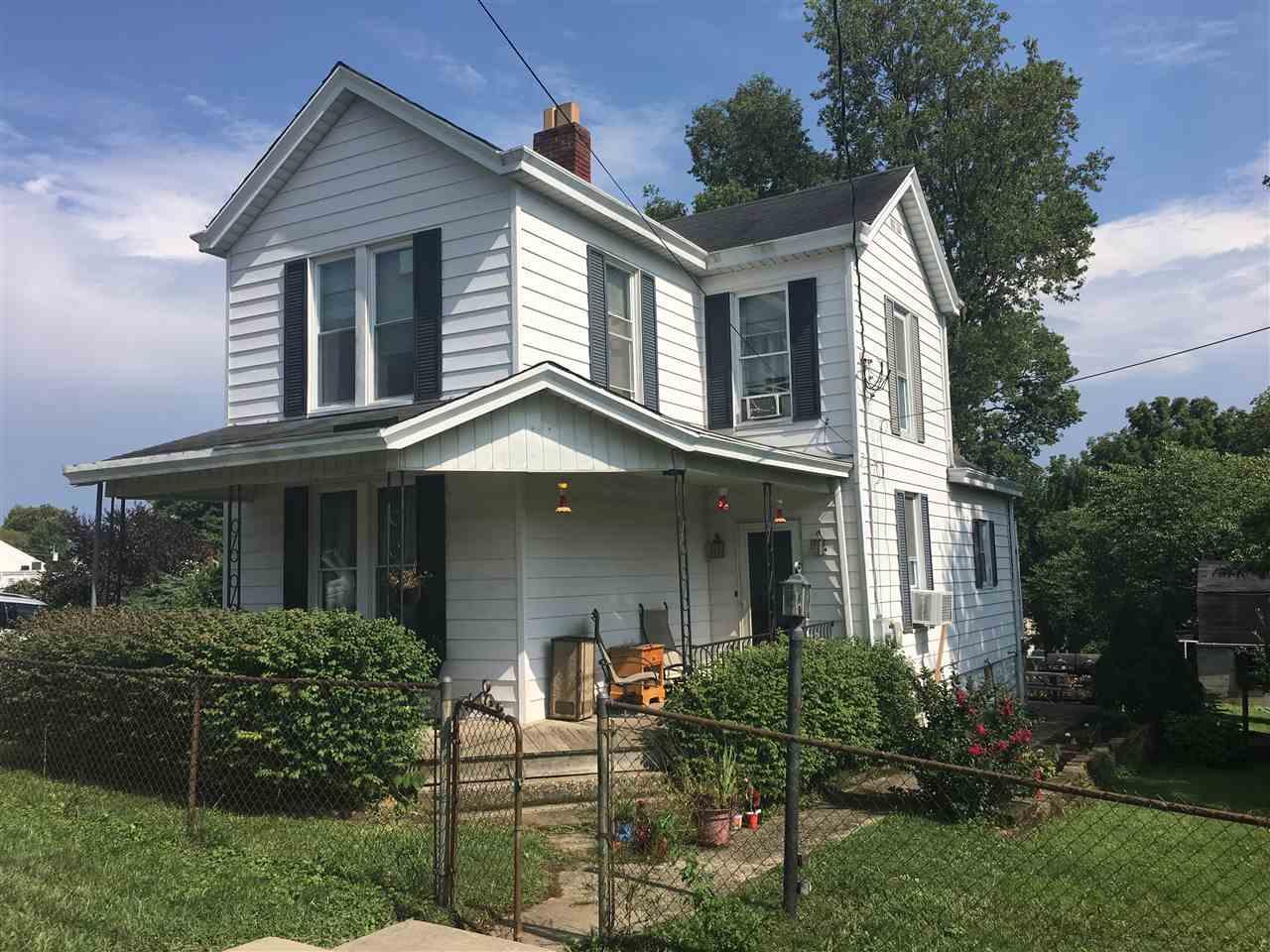 2465 Horton Street - Photo 1