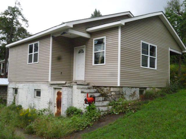 29 Grandview - Photo 1
