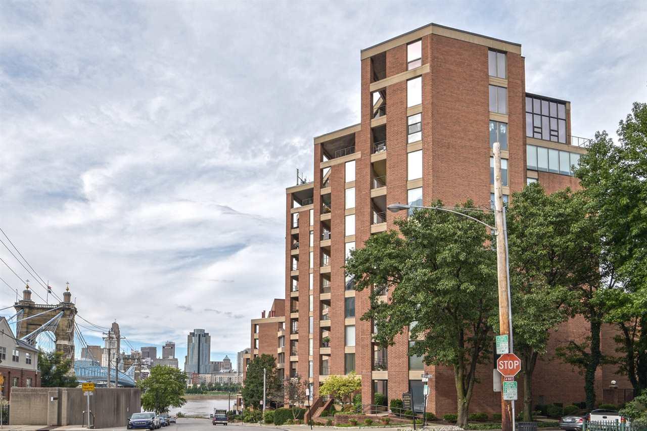 100 Riverside Place - Photo 1