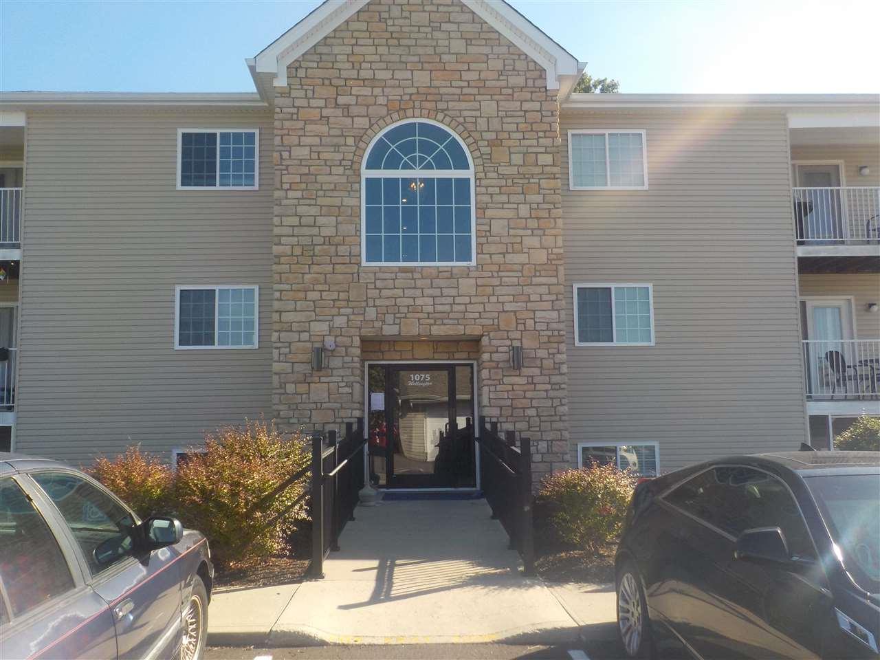 1075 Wellington Drive - Photo 1