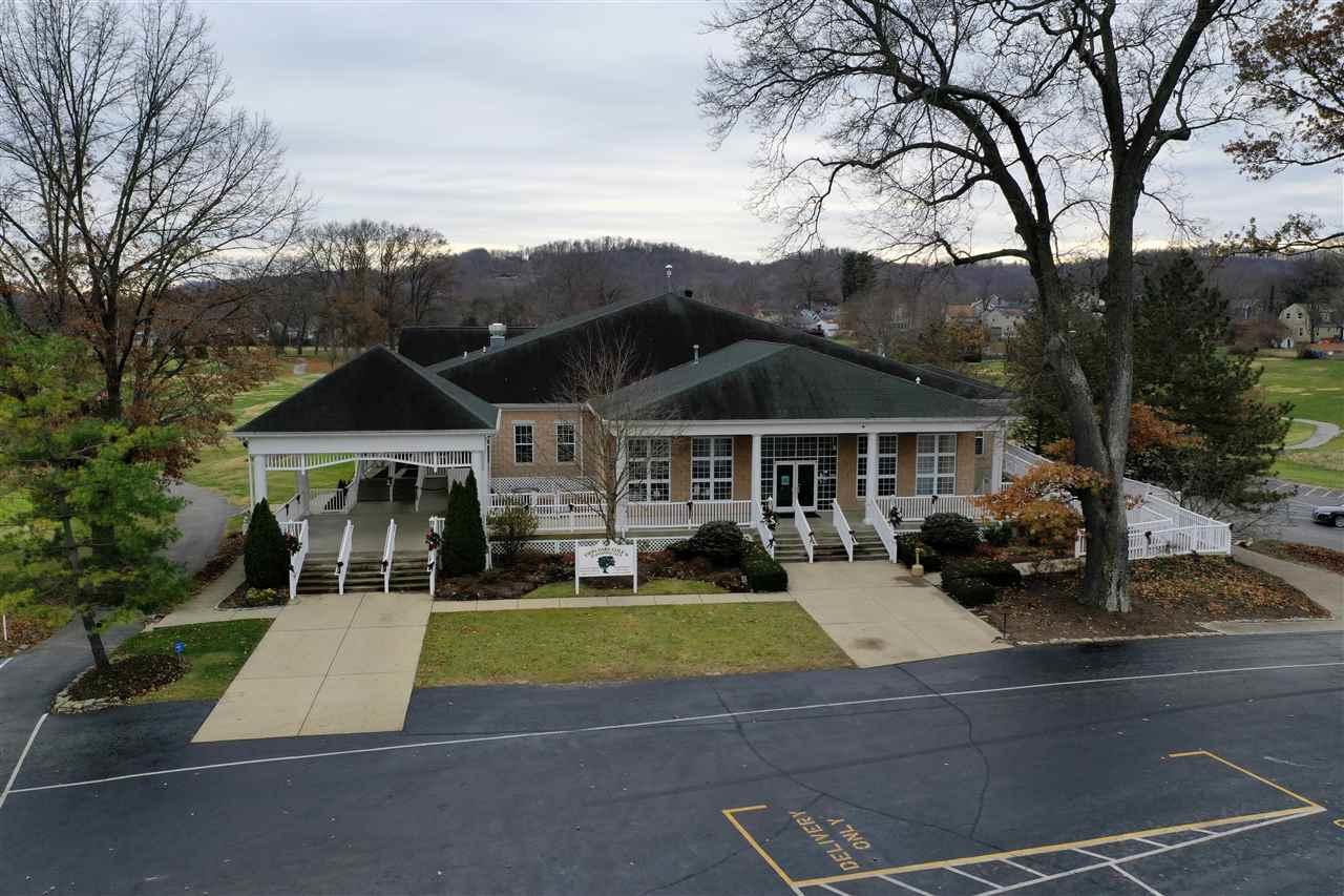450 43rd - Photo 1