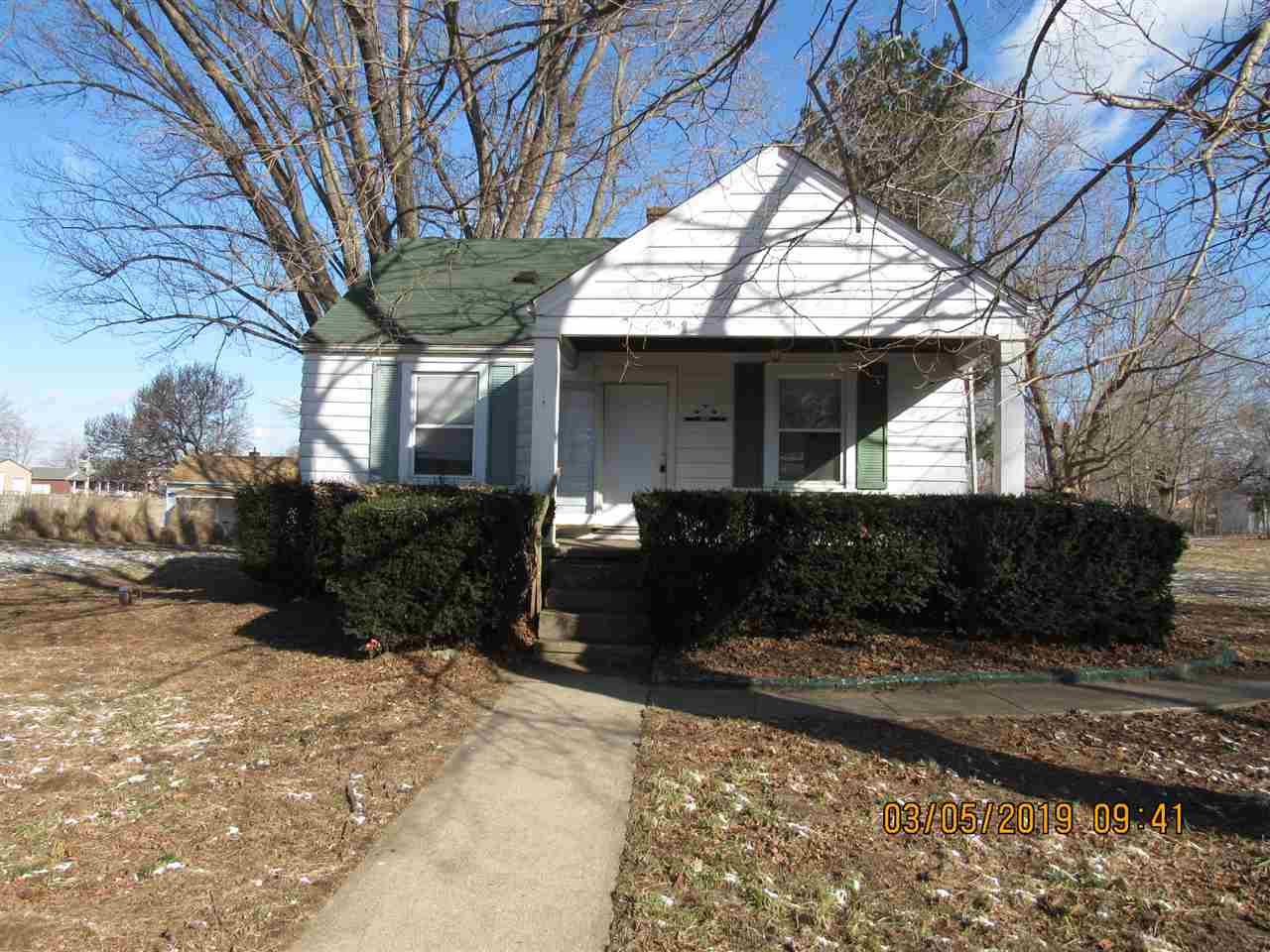 5520 Scott Street - Photo 1