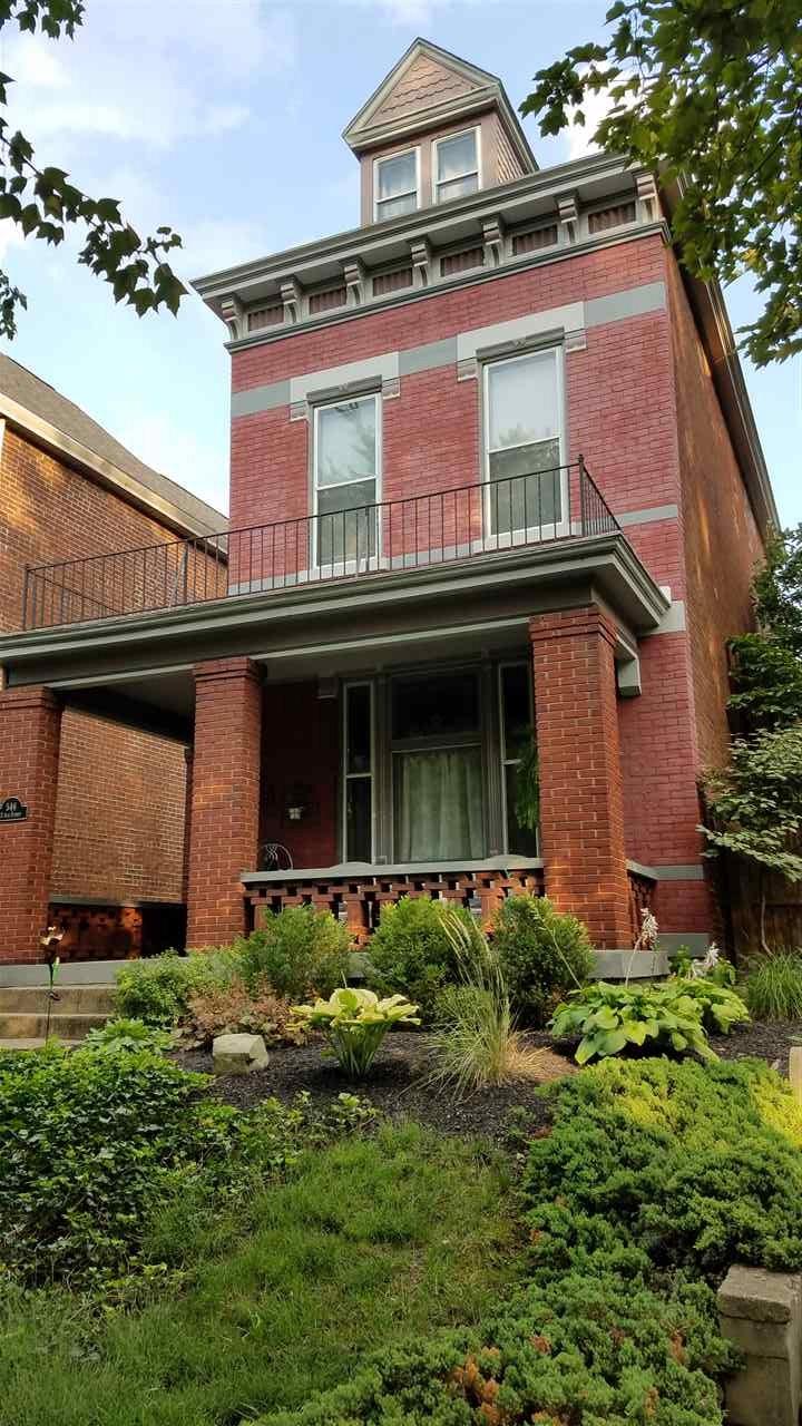 546 4th Street - Photo 1
