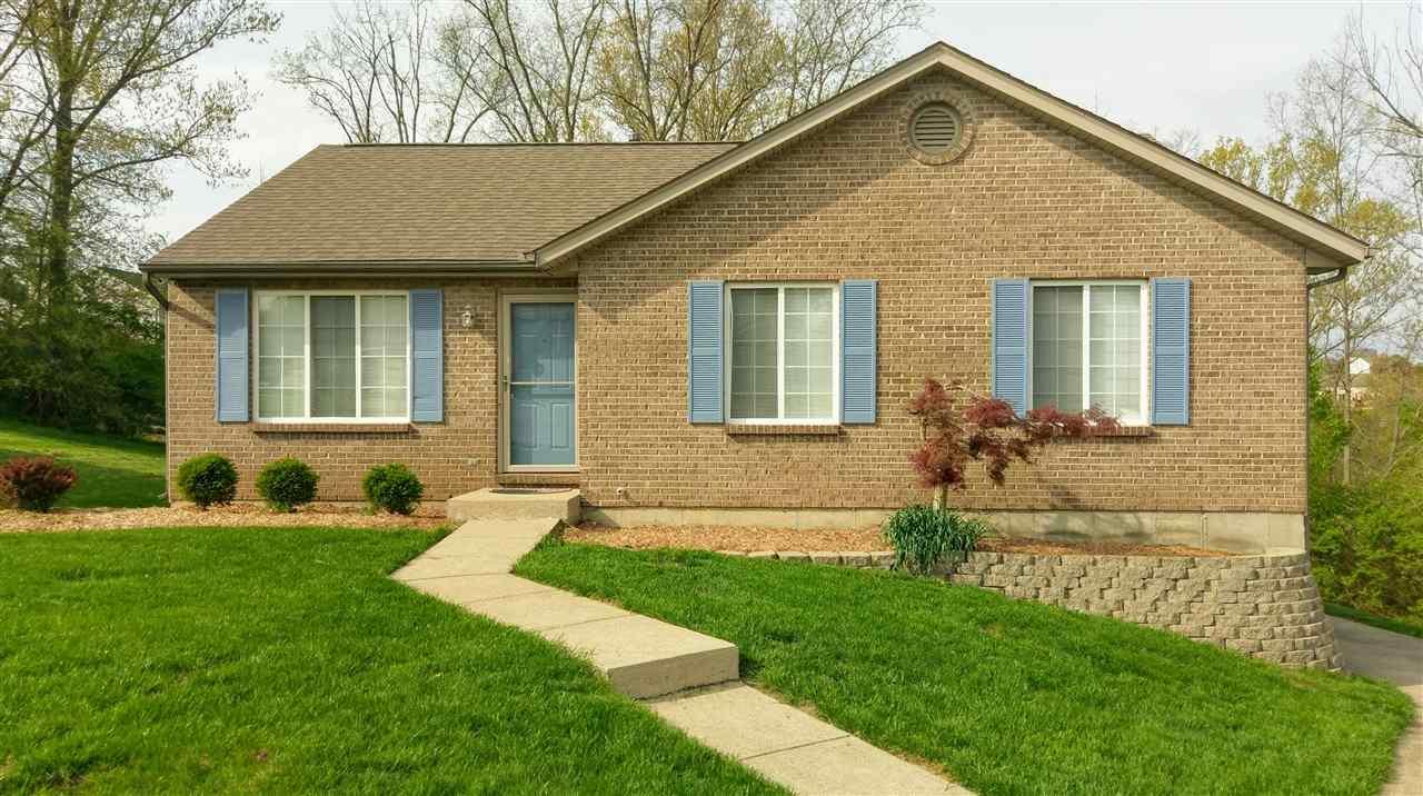 95 Simon Court - Photo 1