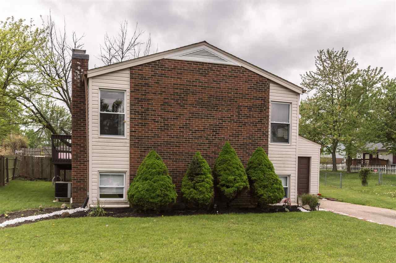1122 Boyne Court - Photo 1