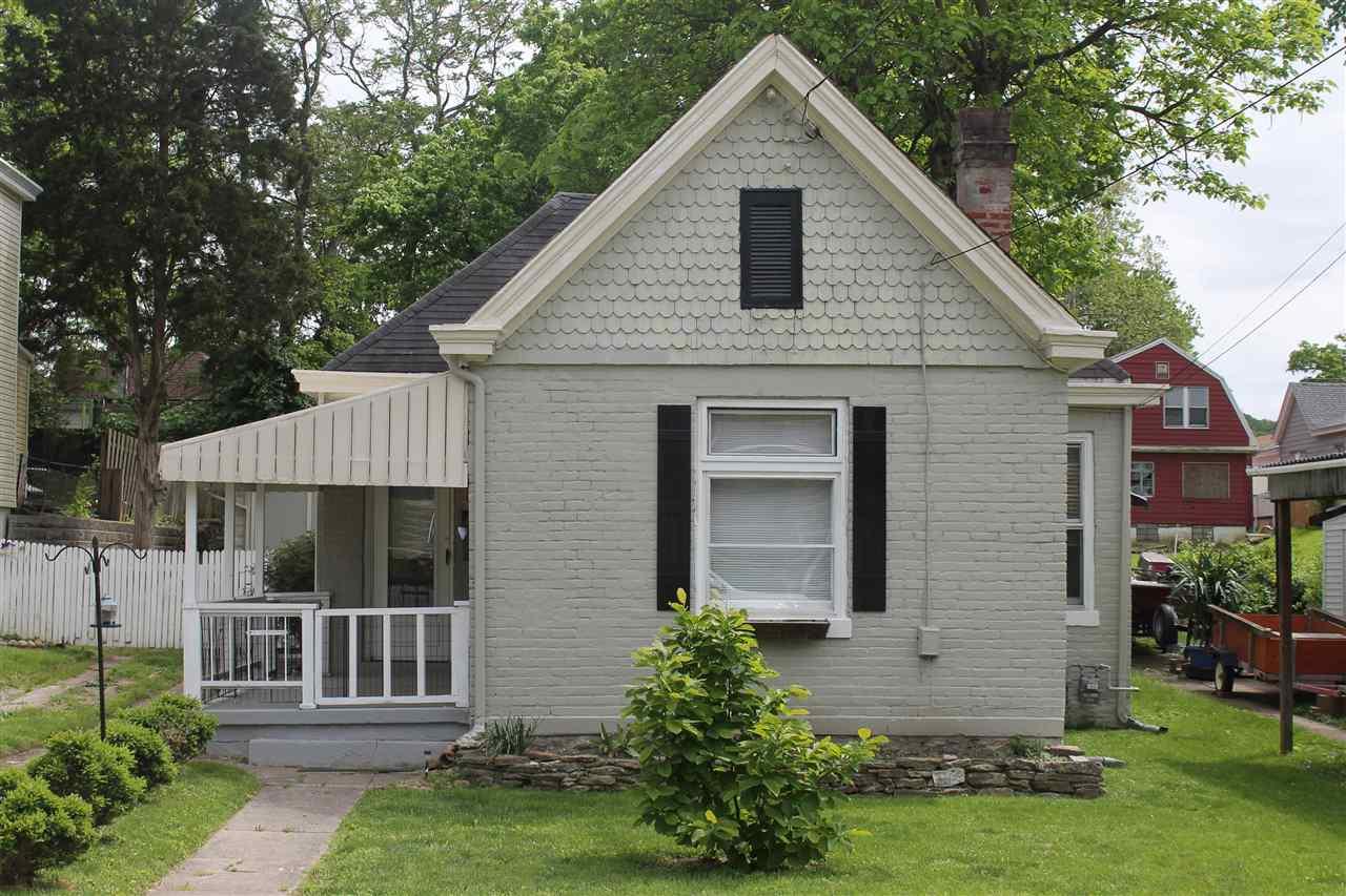 117 41 Street - Photo 1 117 41 Street - Photo 1
