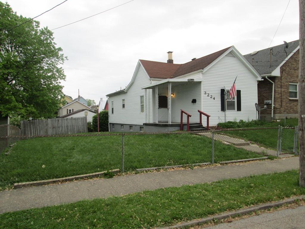 3224 Watson - Photo 1