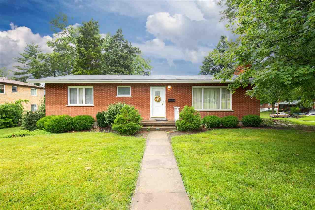 3902 Lloyd Avenue - Photo 1