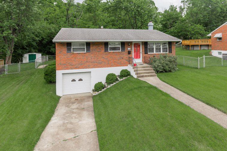 154 Valley View Drive - Photo 1