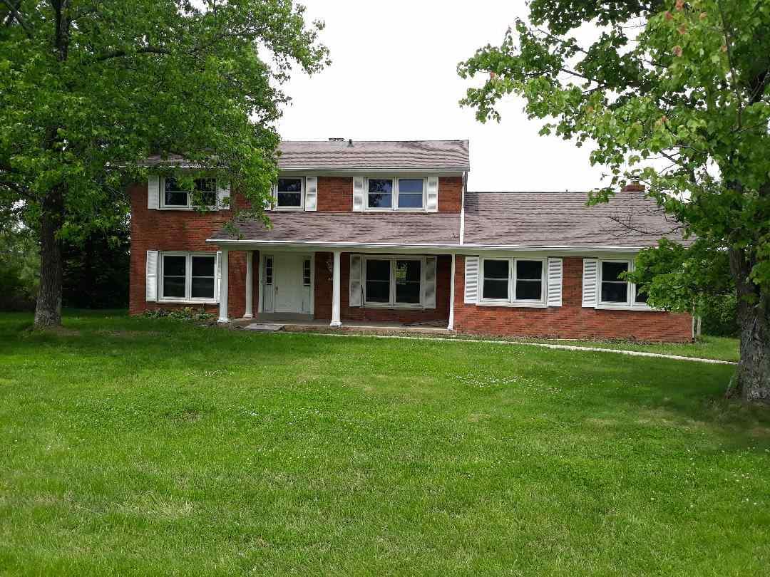 217 Ridgelea Drive - Photo 1