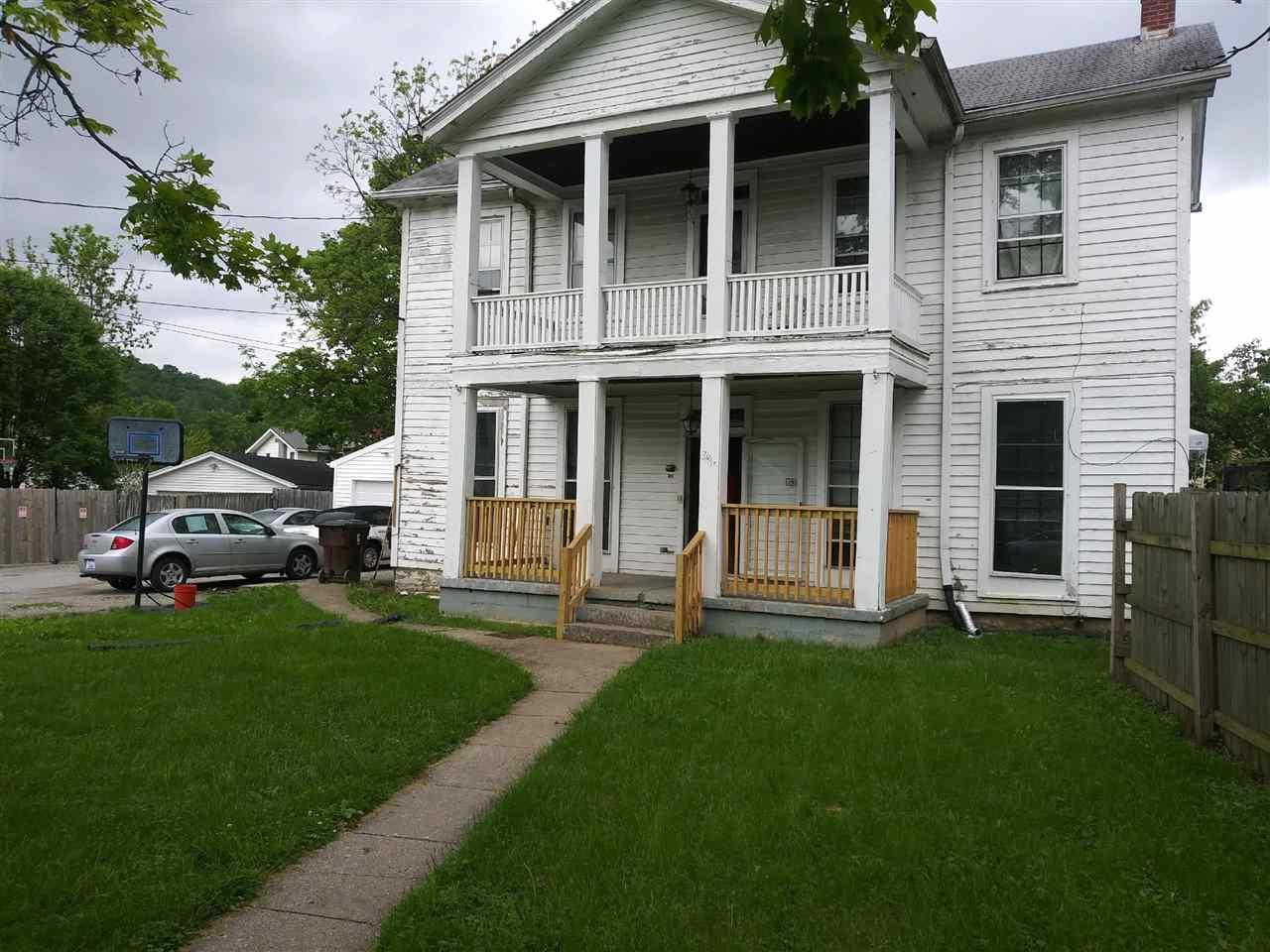 2814 Latonia Avenue - Photo 1