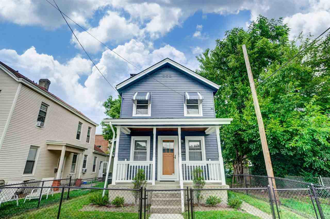 223 Lindsey Street - Photo 1
