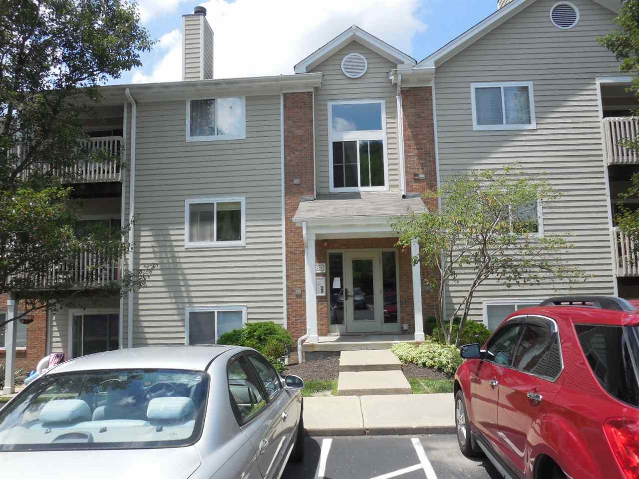 480 Lakeview Drive - Photo 1