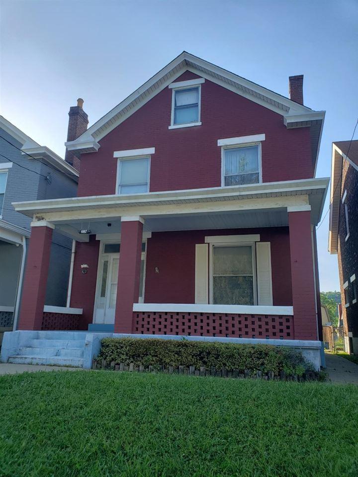 607 4th Avenue - Photo 1
