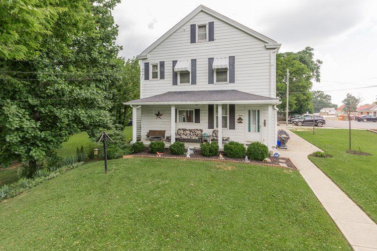 13 Grandview Avenue - Photo 1