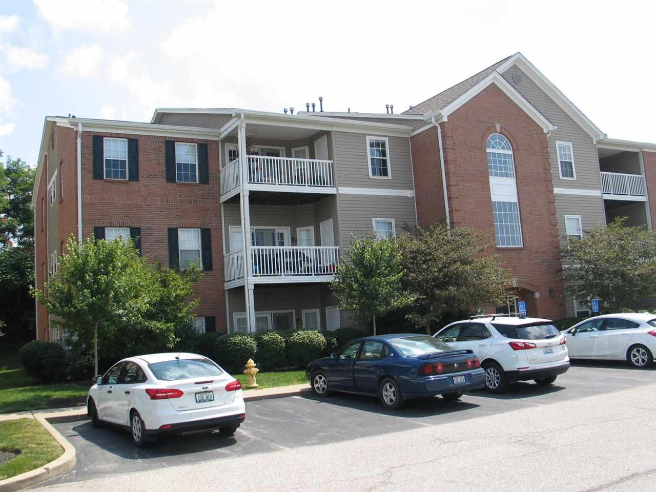 557 Ivy Ridge - Photo 1