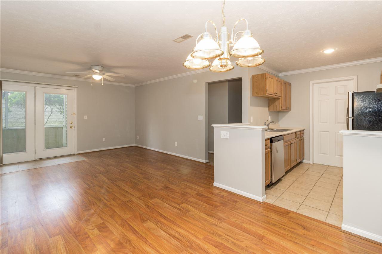 10160 Carnation Court - Photo 1
