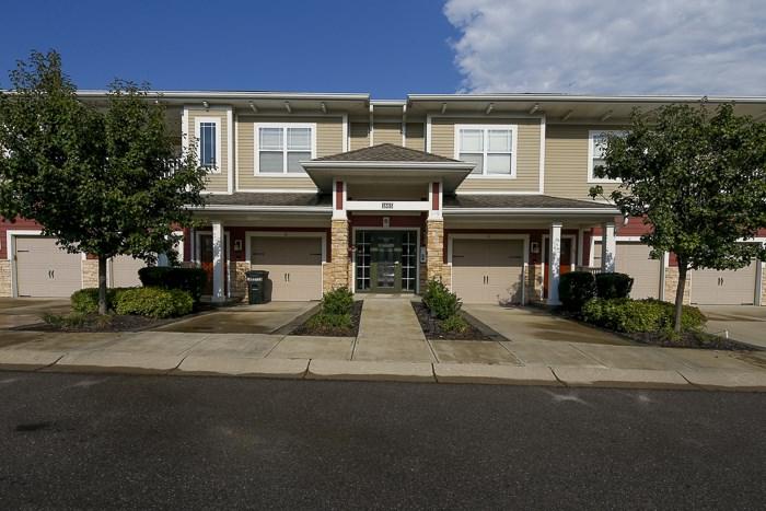 1885 Riverpointe Drive - Photo 1