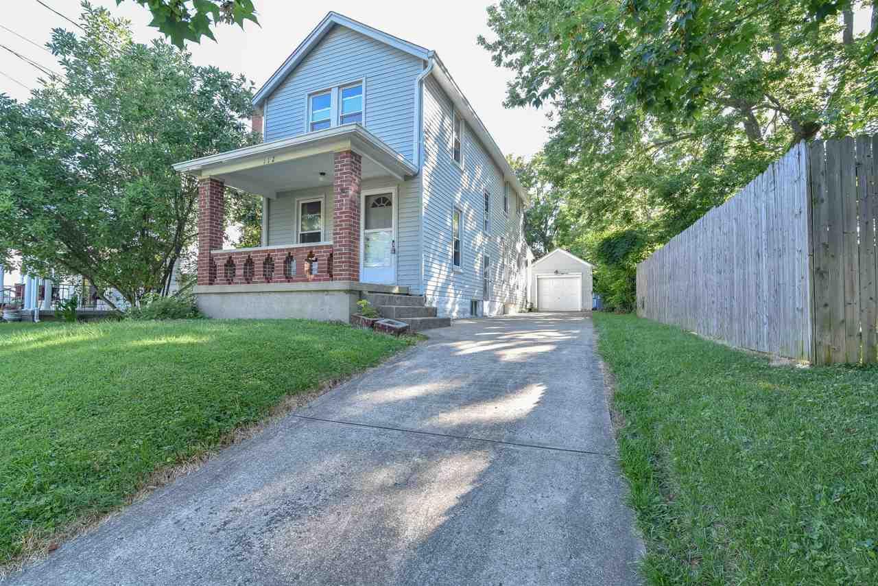 112 Graves - Photo 1