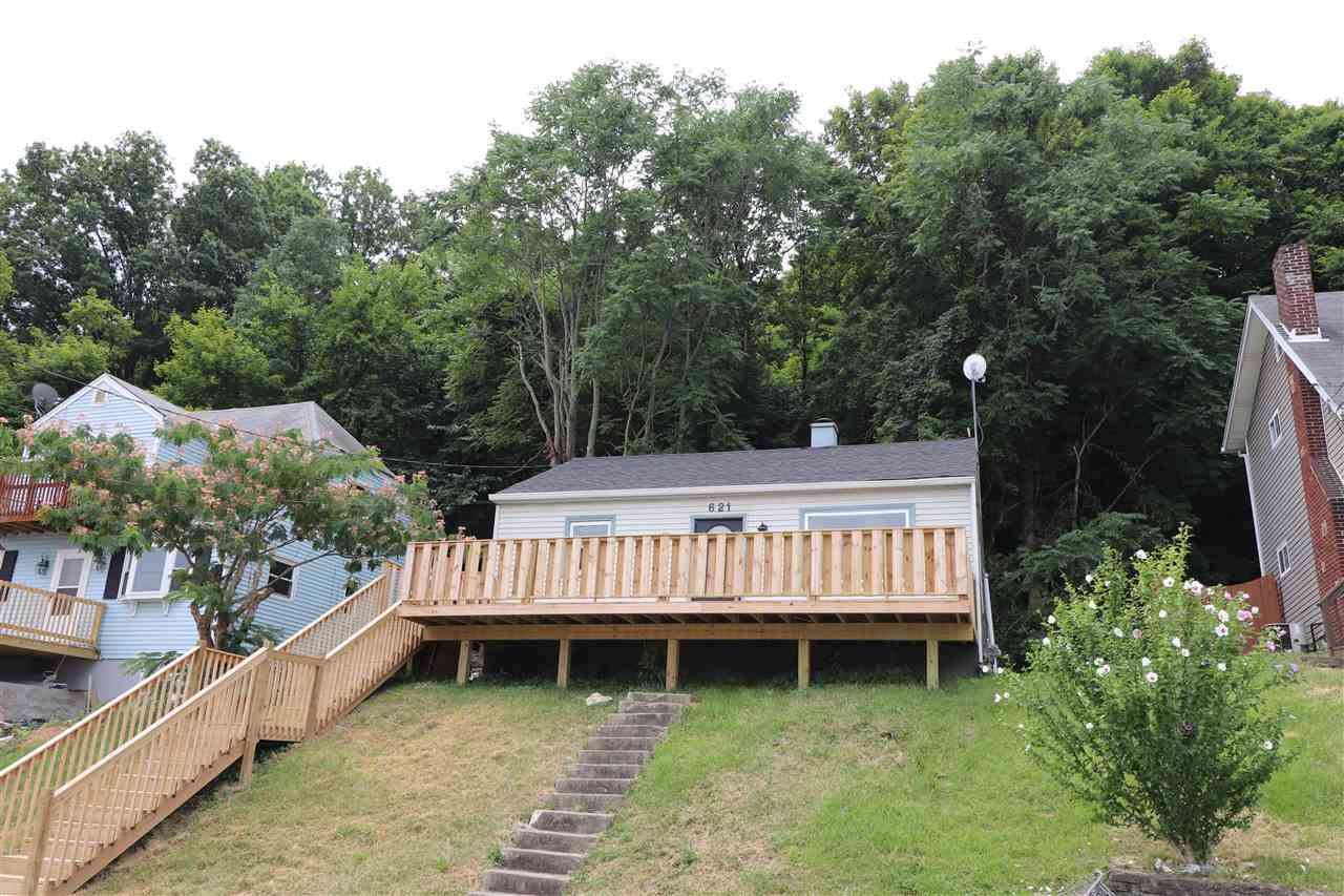 621 Cleveland - Photo 1
