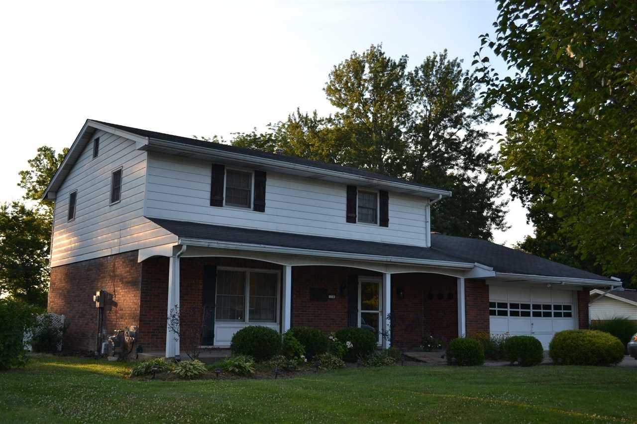 114 Vernon - Photo 1