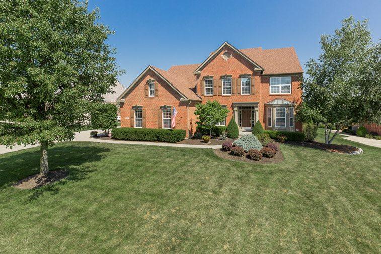 882 Ashridge Court - Photo 1