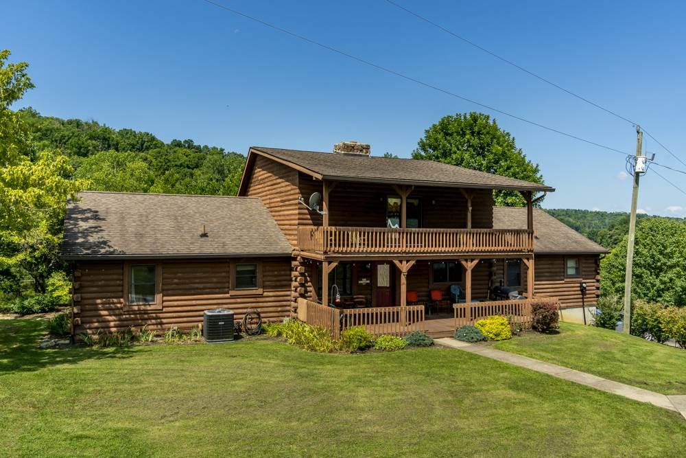 2135 Sparta Pike - Photo 1
