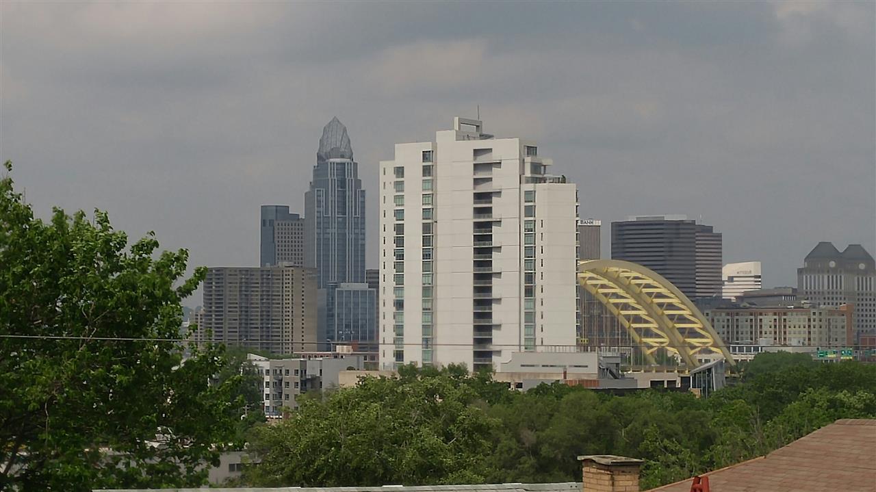 427 Clark Street - Photo 1