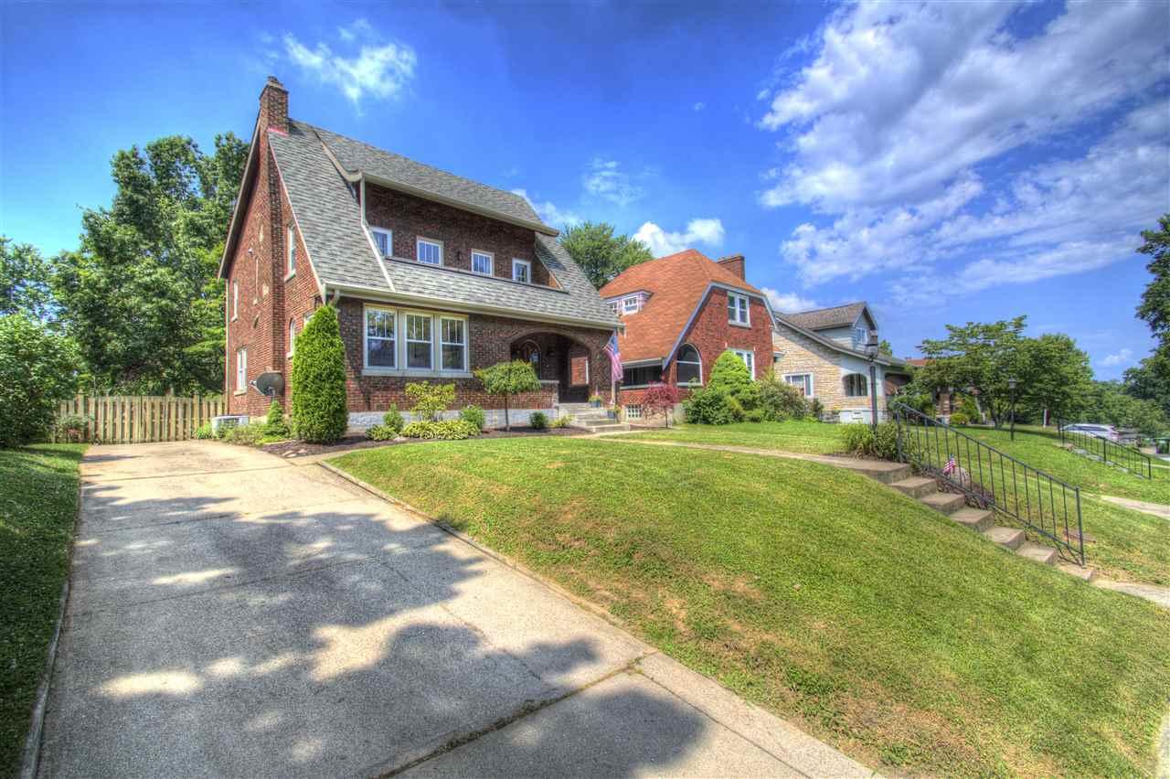 15 Greenbriar - Photo 1