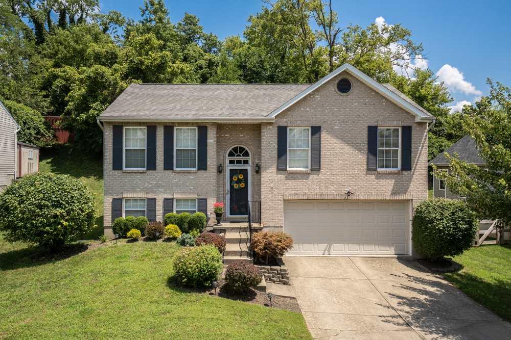 605 Grandview - Photo 1