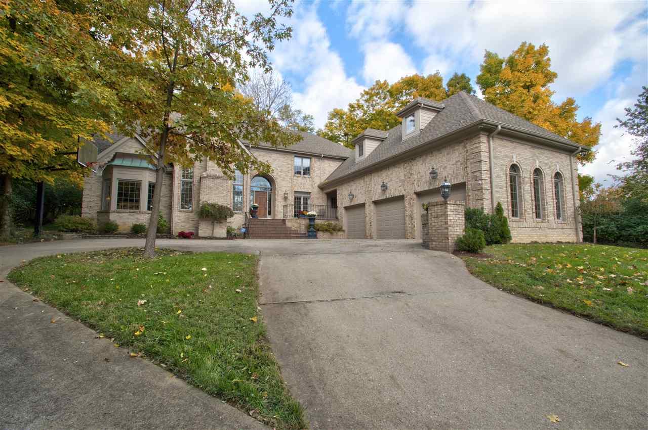 141 Seville Court - Photo 1