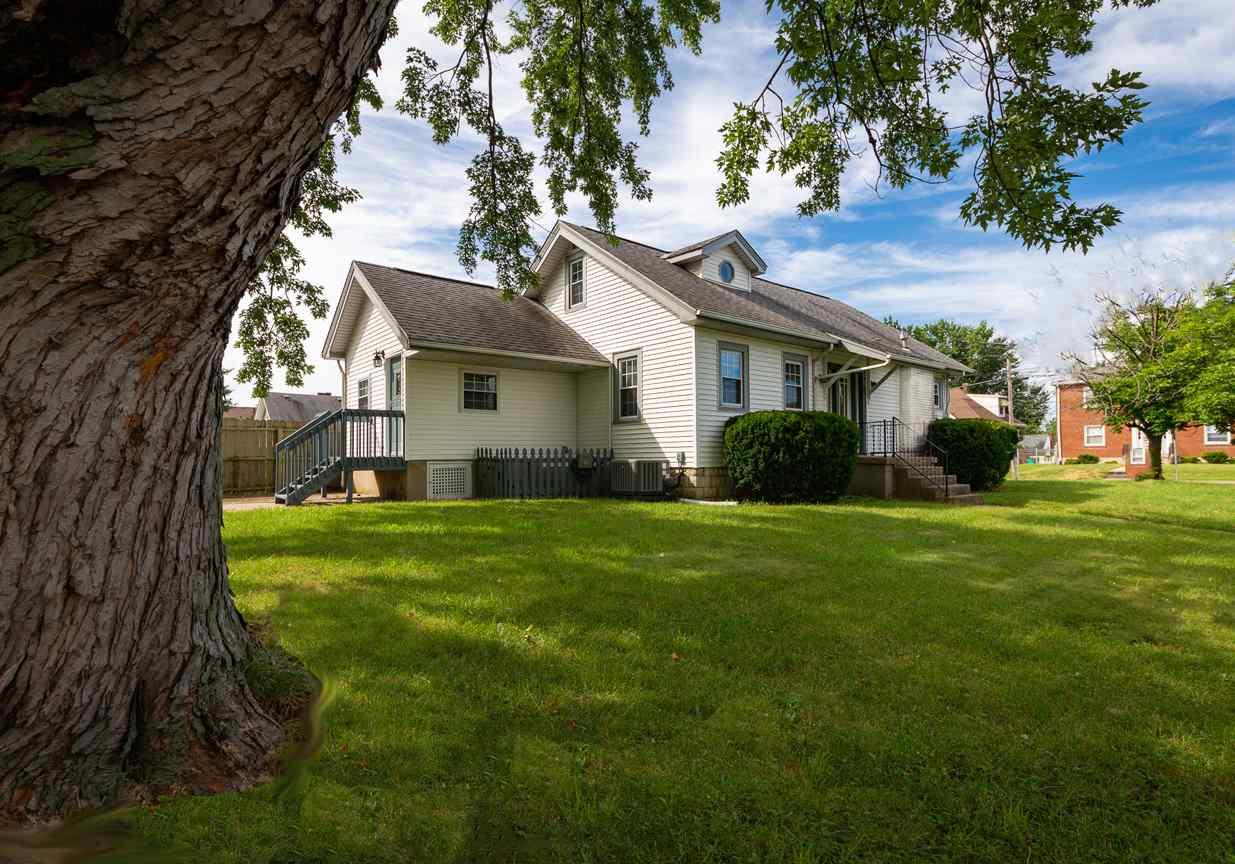 212 Bartlett Avenue - Photo 1