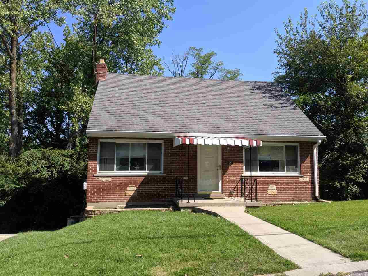 217 Cleveland - Photo 1