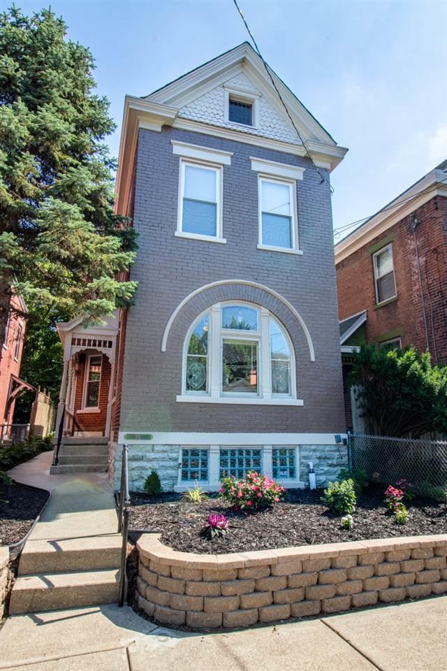 211 18th Street - Photo 1