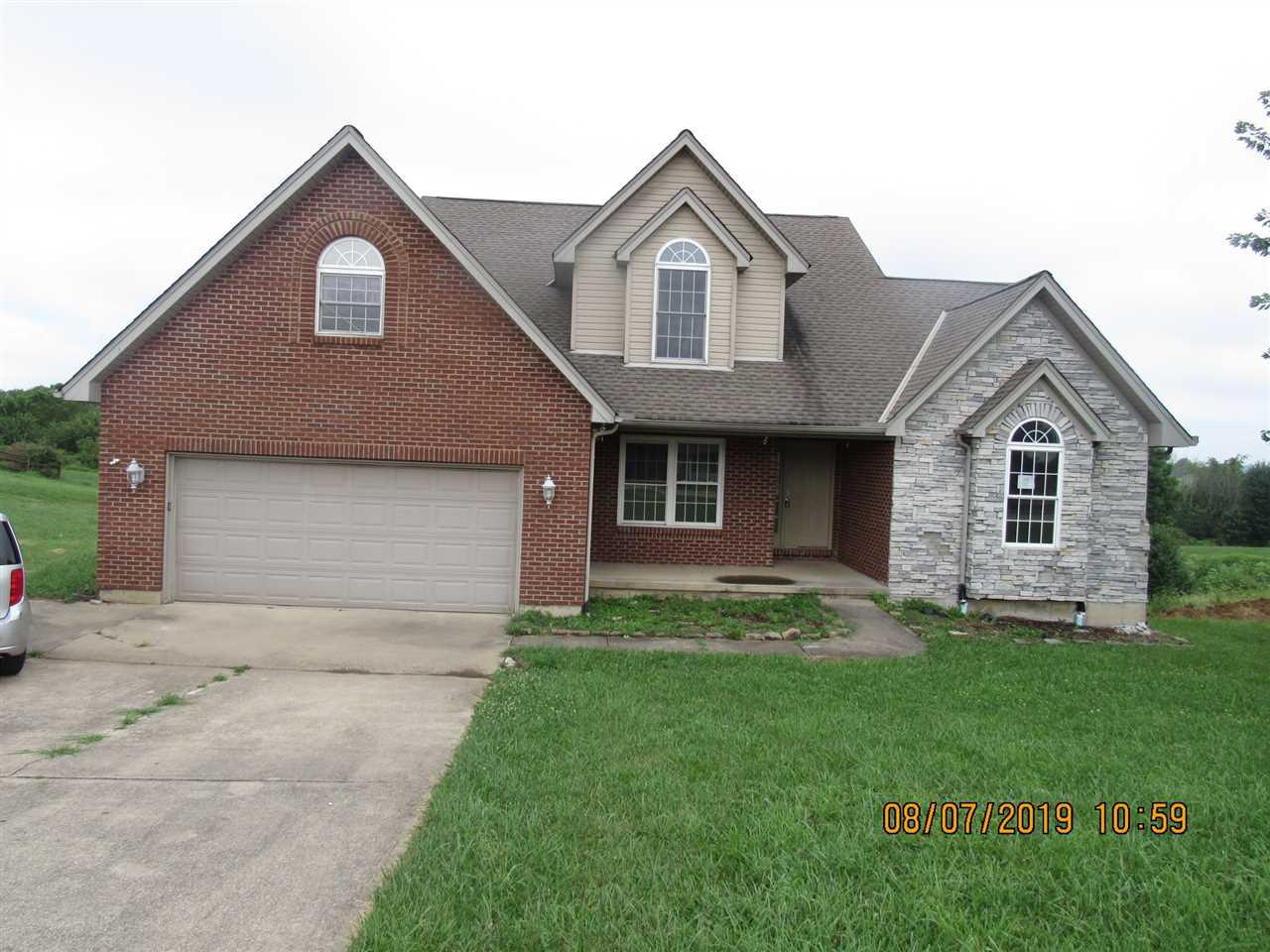 112 Bridle Court - Photo 1