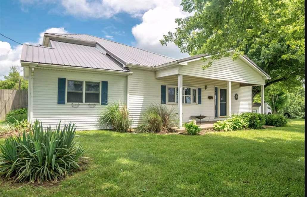 4355 Warsaw Road - Photo 1