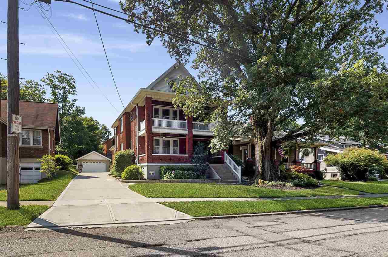 26 Tremont Avenue - Photo 1
