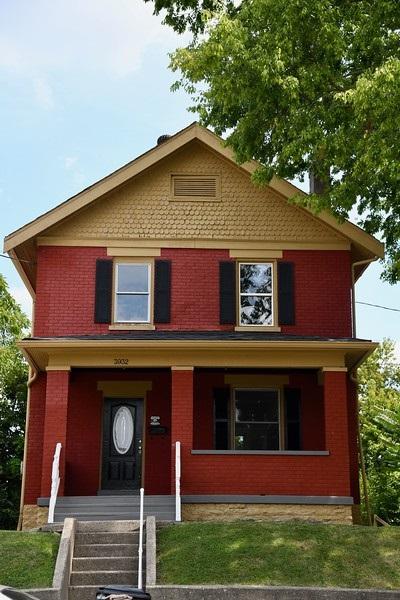 3932 Huntington - Photo 1
