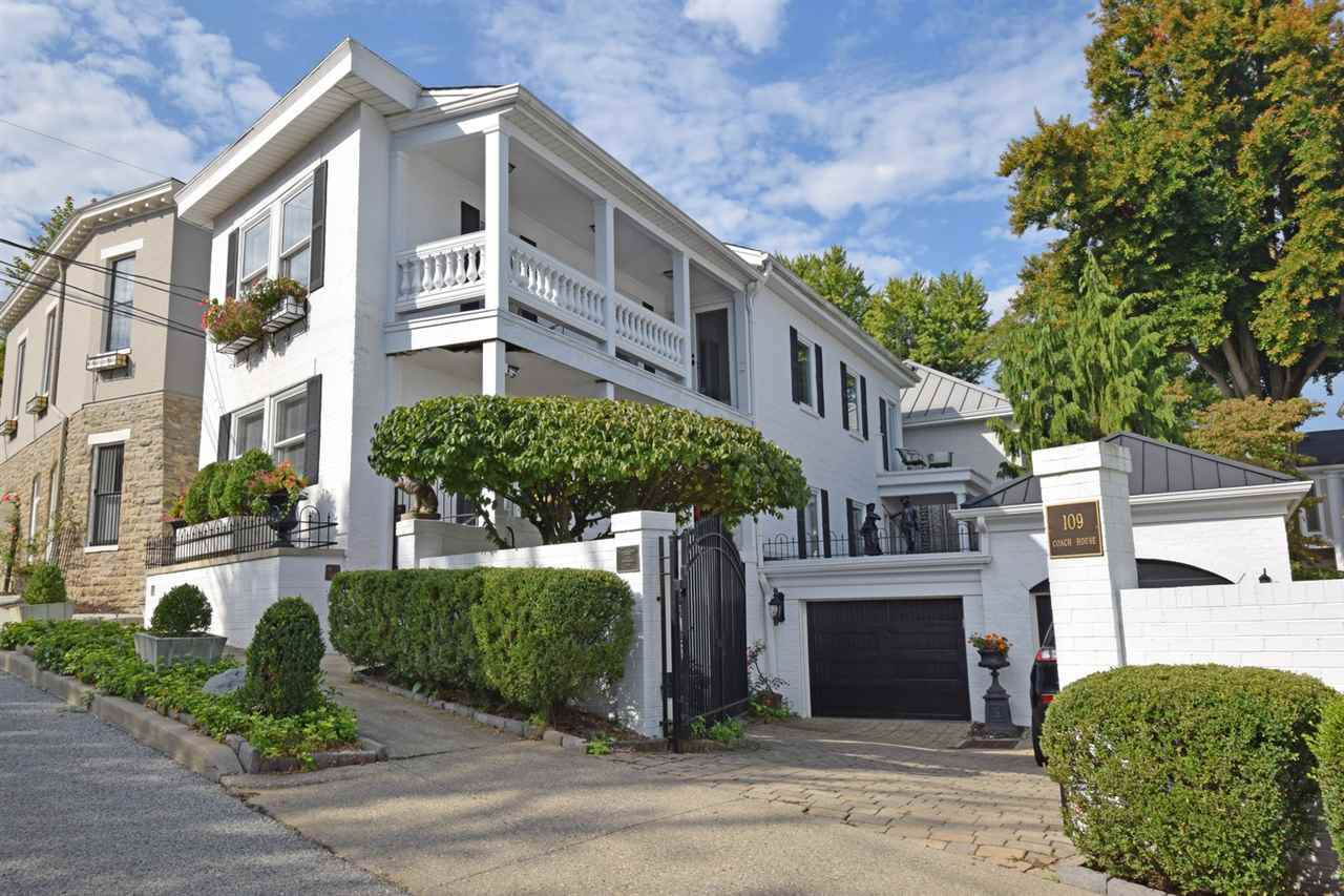 109 Shelby Street - Photo 1