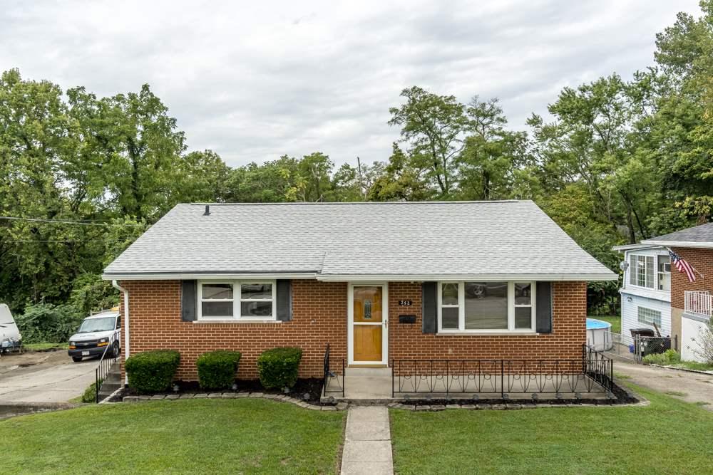 252 Sergeant Avenue - Photo 1