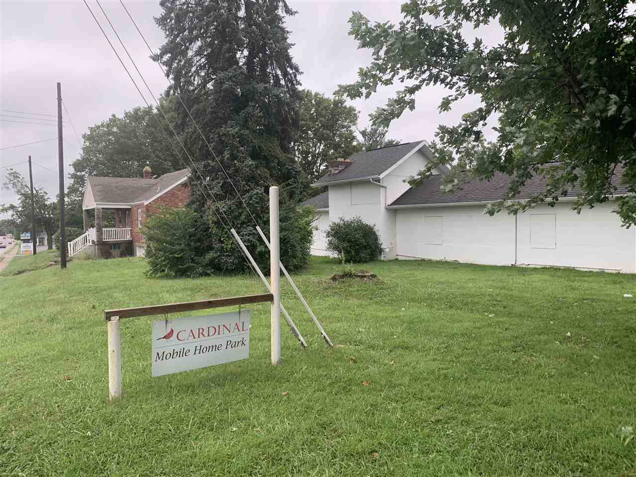 7646 Alexandria Pike - Photo 1
