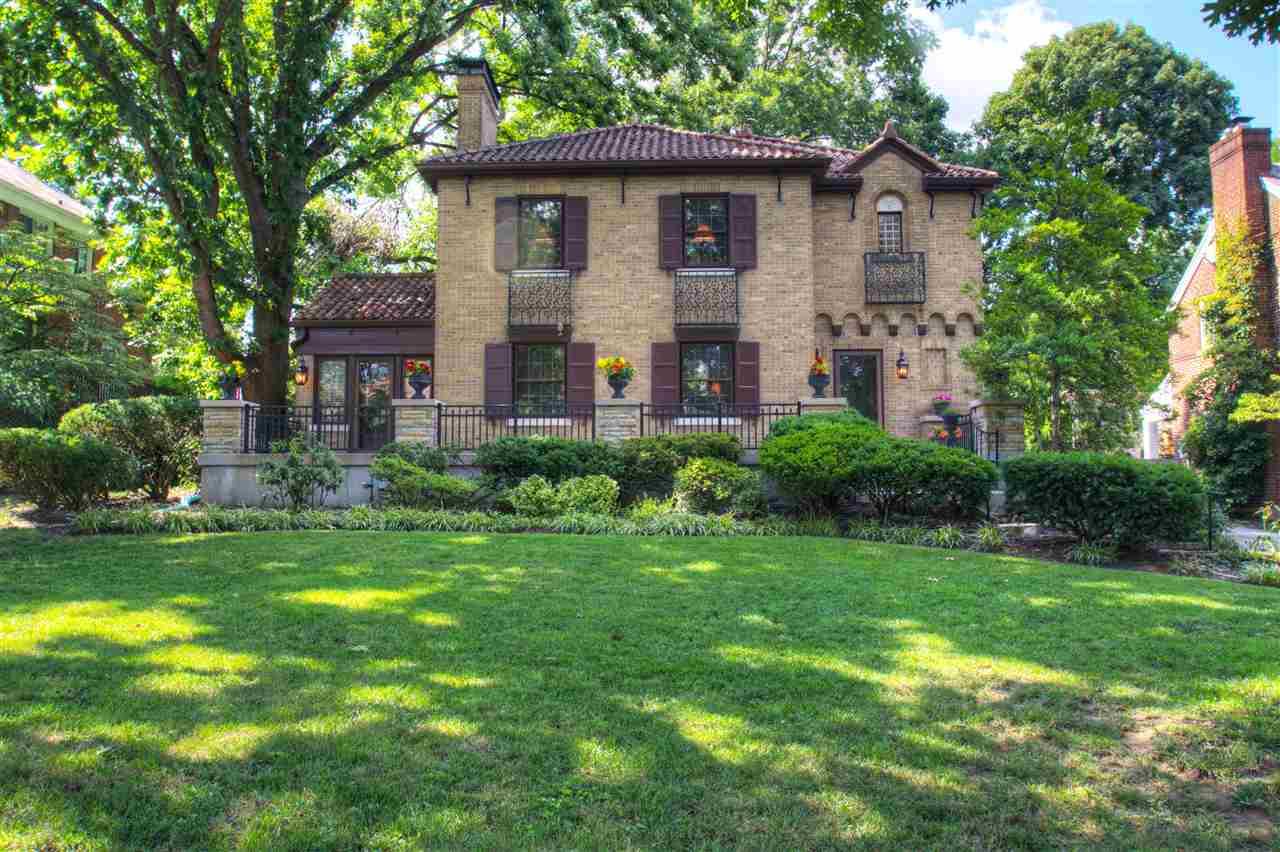 7 Princeton Avenue - Photo 1