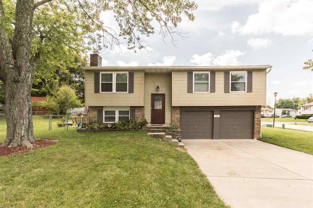 10 Fairlawn Circle - Photo 1