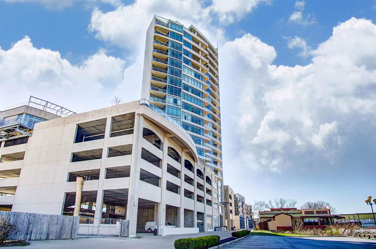 400 Riverboat Row - Photo 1