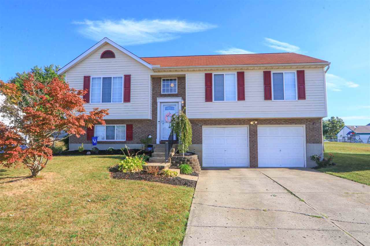 9909 Cobblestone Boulevard - Photo 1
