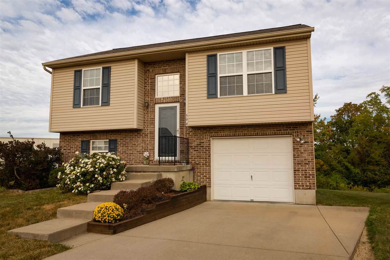 594 Badger Court - Photo 1