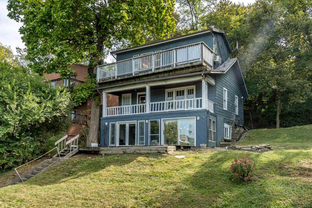 72 Grandview Avenue - Photo 1