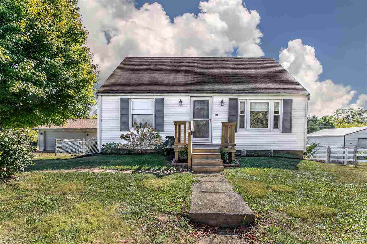 895 Ridgeview Drive - Photo 1