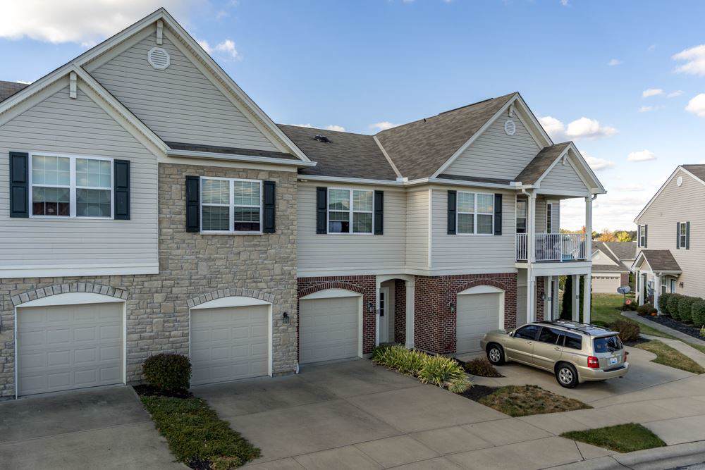 3928 Spire - Photo 1